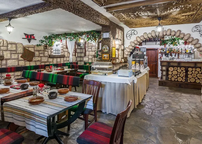 Boutique Ikonomov Vendégház 3*