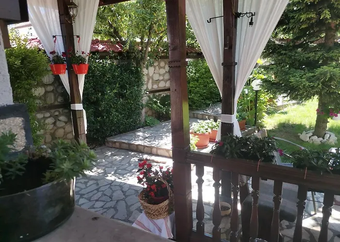 Boutique Ikonomov Gasthuis 3*