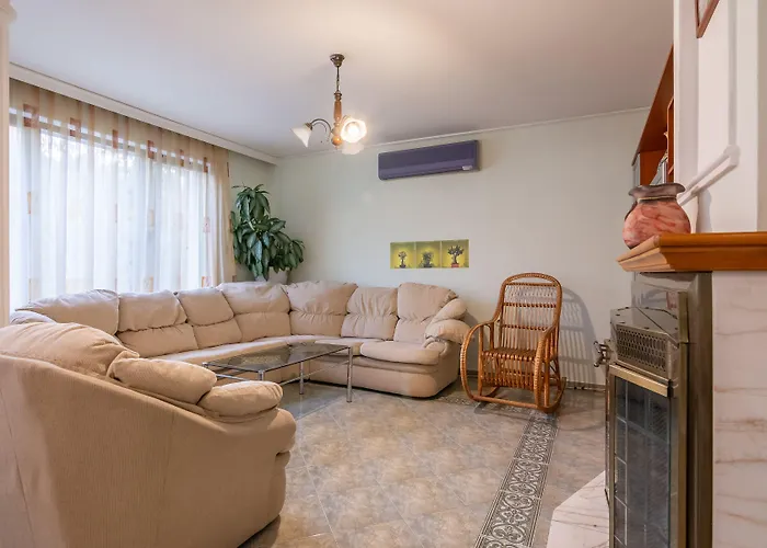 Boutique Ikonomov Gasthuis Bansko