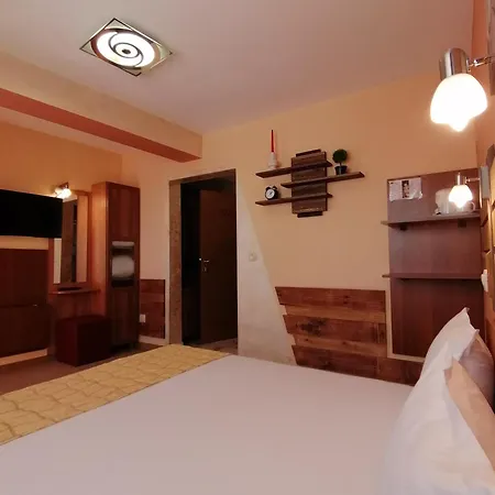 Gasthuis Boutique Ikonomov