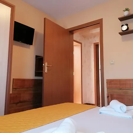 Boutique Ikonomov 3*