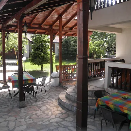 Boutique Ikonomov Гостьовий будинок 3*