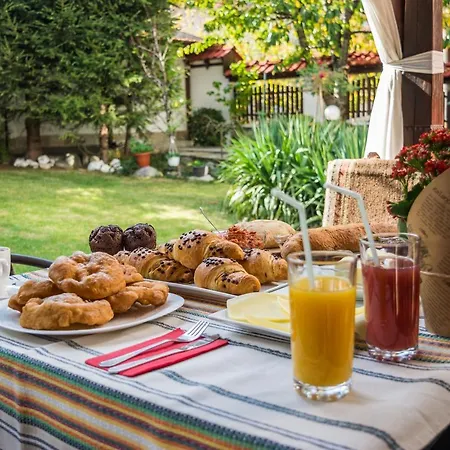 Гостьовий будинок Boutique Ikonomov Бансько